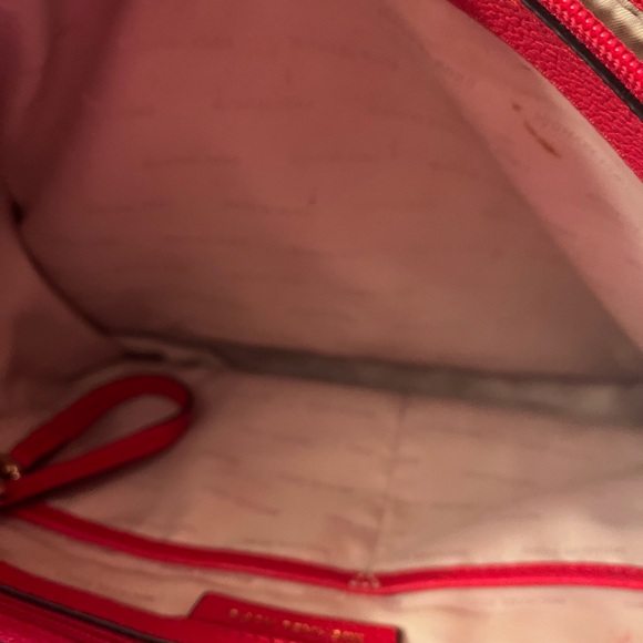 Michael Kors Mercer Chain Bright Red Tote Leather - Picture 15 of 16